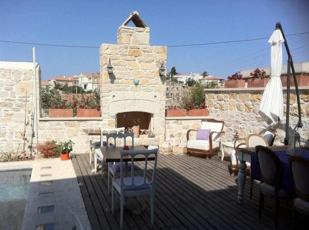 Eski Tas Hotel Çeşme Exteriör bild